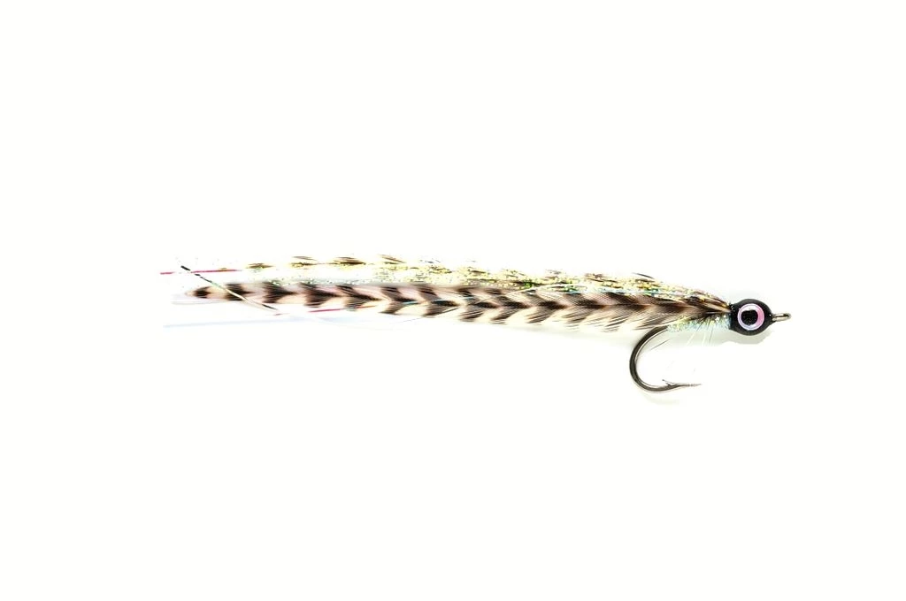 Fulling Mill Bass Streamer White Sz6 1 Fulling Mill Bass Streamer White Sz6