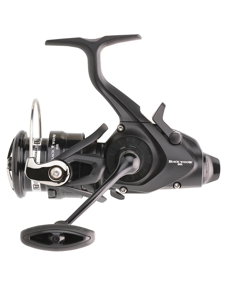 Daiwa Black Widow BR LT Reel 1 Daiwa Black Widow BR LT Reel