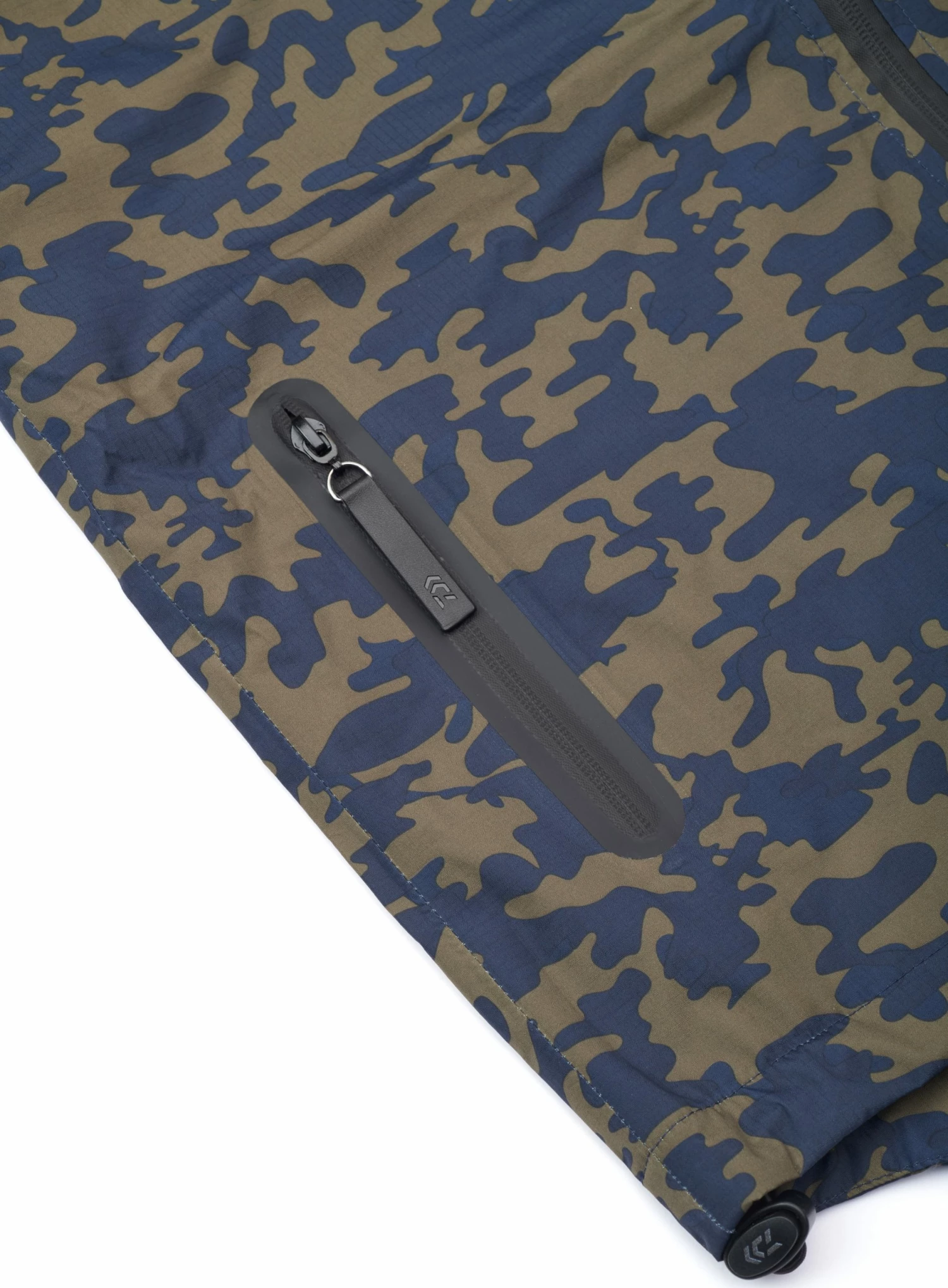 Daiwa Camo Zipped Waterproof Jacket 4 Daiwa Camo Zipped Waterproof Jacket - Image 4