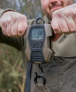 Avid Carp Digital Scales -Glasgow Angling digital scales 4