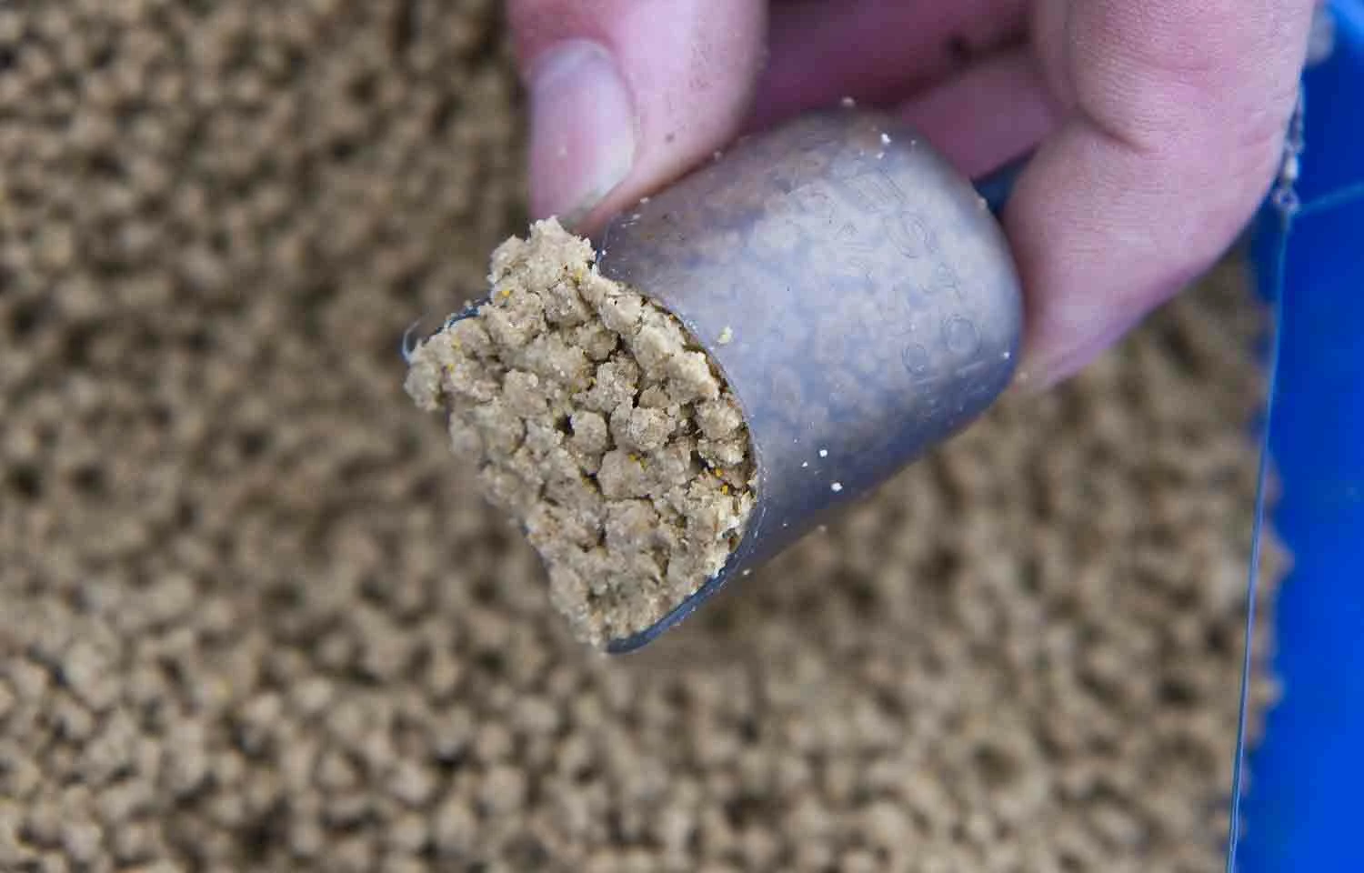 Preston Innovations Elasticated Pellet Feeders 4 Preston Innovations Elasticated Pellet Feeders - Image 4