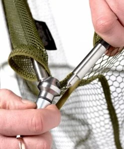 Trakker EQ Carbon Landing Net -Glasgow Angling eq carbon landing net 2