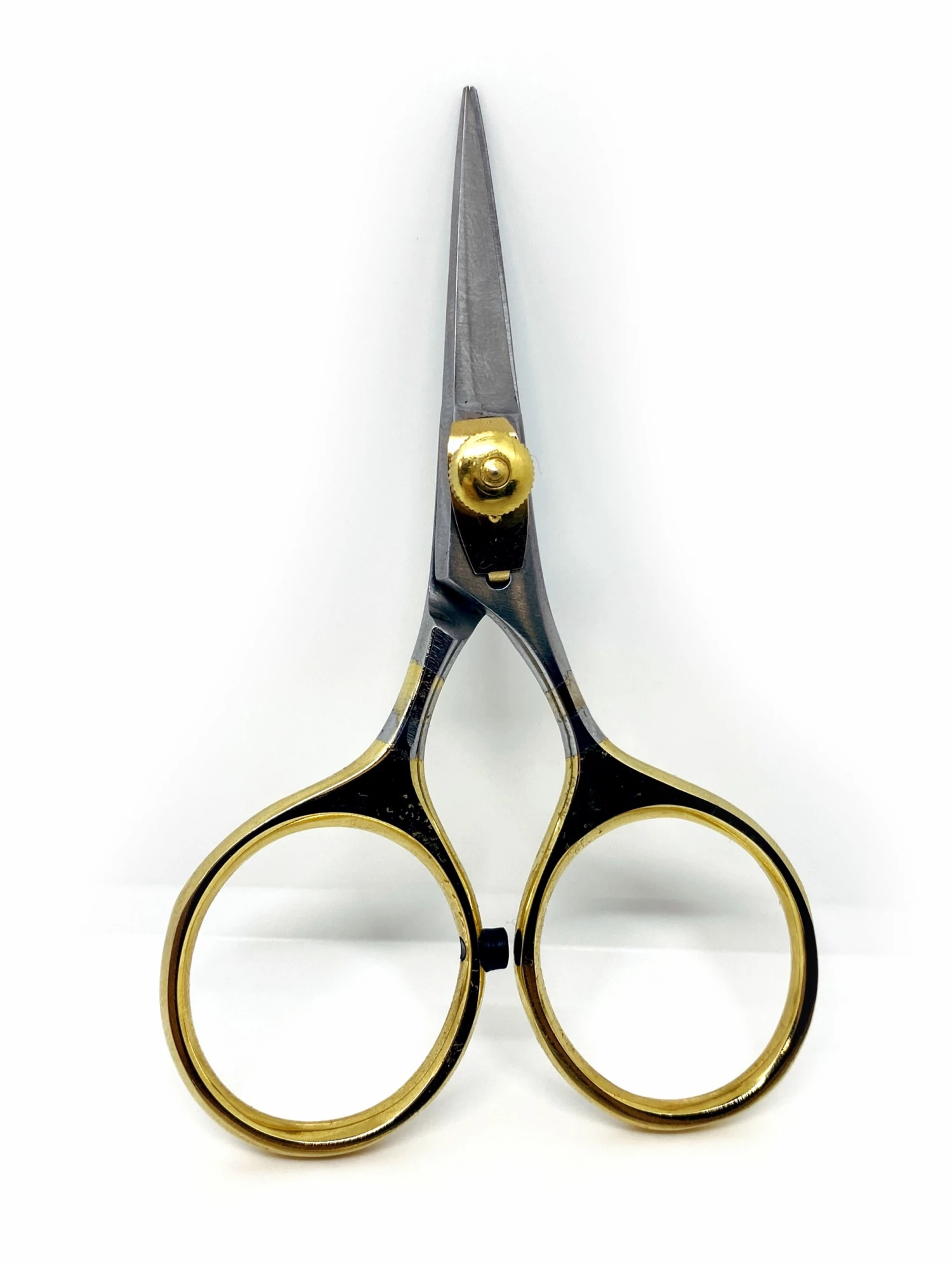 Stillwater Gold Loop 4 inch Adjustable Tension Scissors 2 Stillwater Gold Loop 4 inch Adjustable Tension Scissors - Image 2