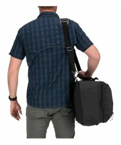Simms GTS Tri Carry Duffel Carbon -Glasgow Angling gts tri carry duffel carbon 4