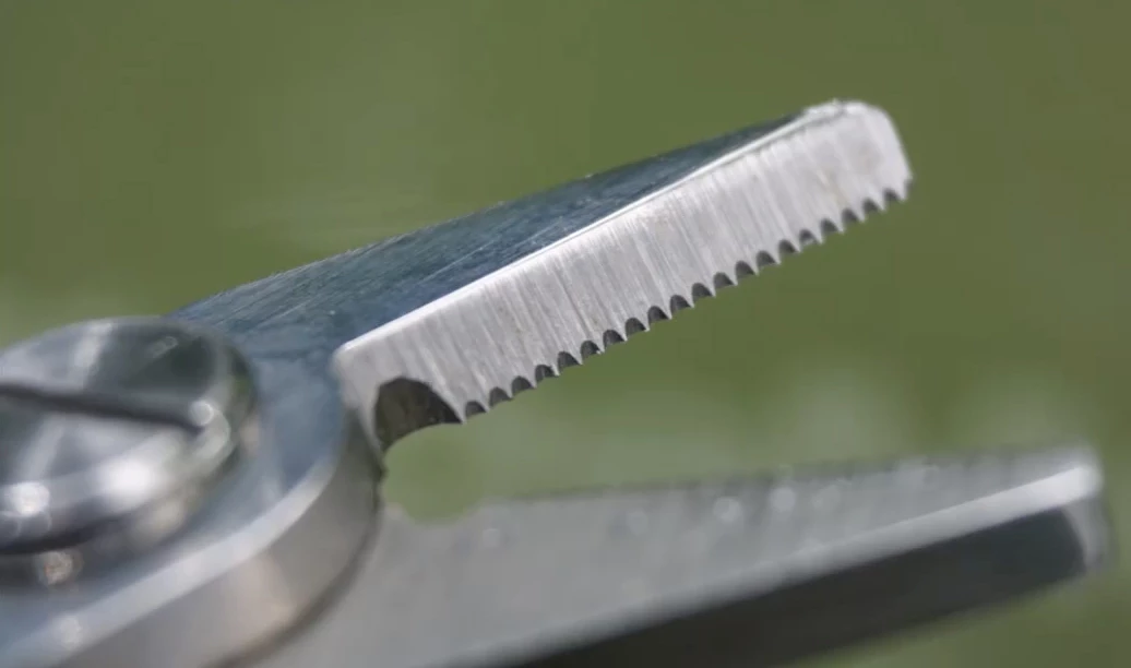 RidgeMonkey Nite-Glo Braid Scissors 3 RidgeMonkey Nite-Glo Braid Scissors - Image 3