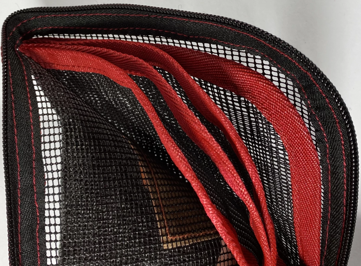 Stillwater Zipped Leader Wallet 3 Stillwater Zipped Leader Wallet - Image 3