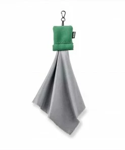 Carson Stuff-It Pro MicroFiber Lens Cleaner -Glasgow Angling stuff it pro microfiber lens cleaner green